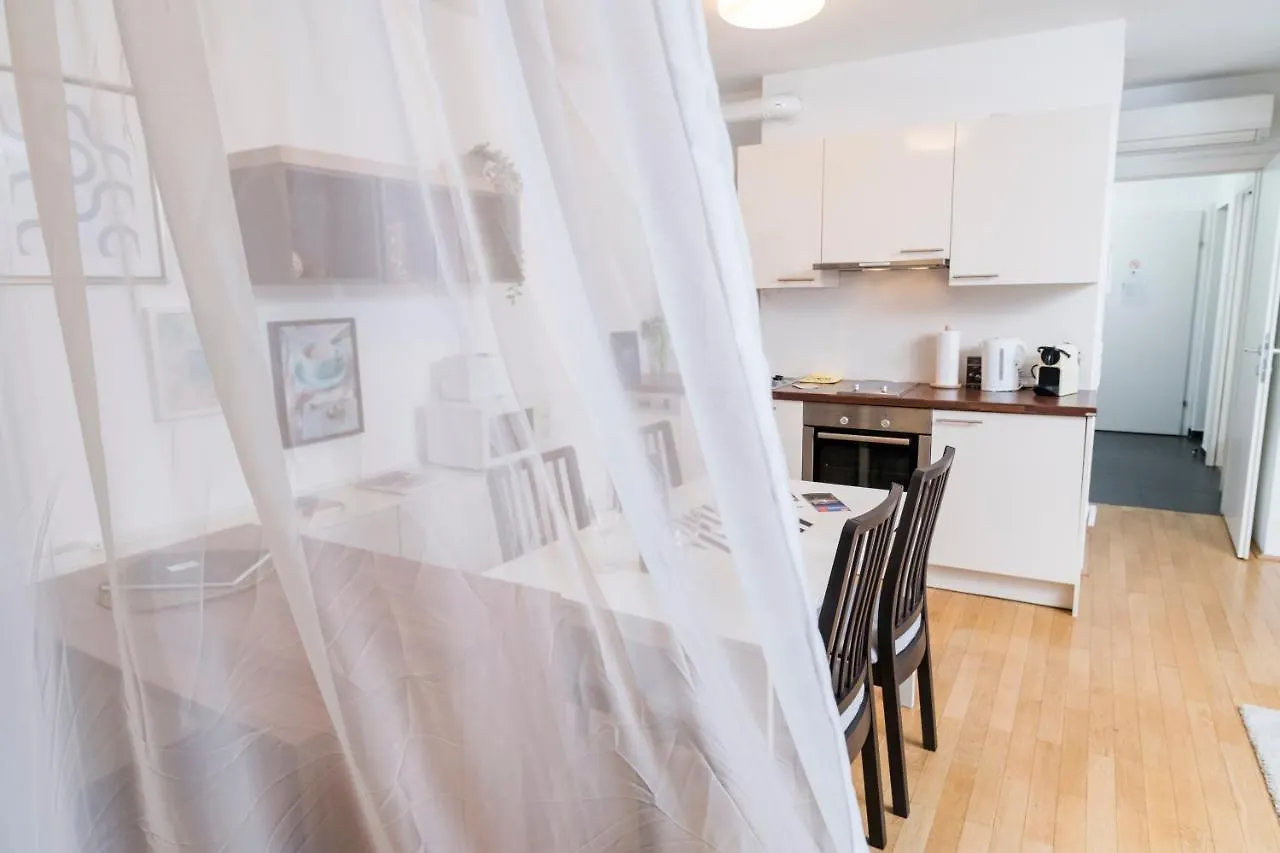 Balcony Dream Mariahilf Apartment Vienna Austria