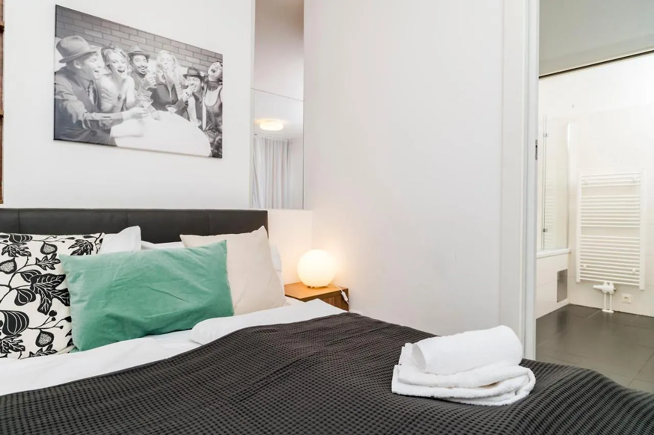 Kaiser Loft by ichbucheAT Wien
