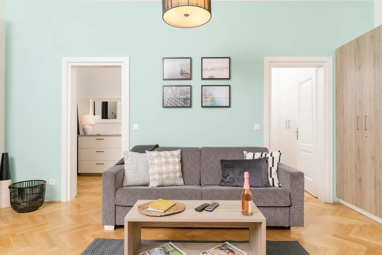 Apartment Kaiser Loft by ichbucheAT Wien Österreich
