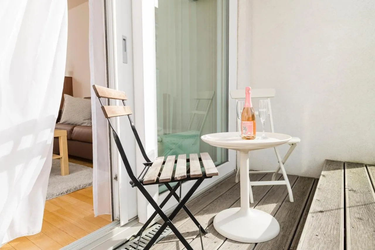 Kaiser Loft by ichbucheAT Wien